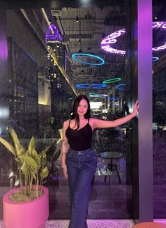 Juicy Wiggle TS Yen 🇵🇭🇦🇺 - Transsexual escort in Bangkok Photo 3 of 12
