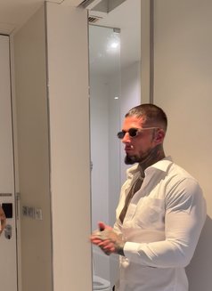 Juicyjayuk Only Fans - Male escort in Pattaya Photo 12 of 16