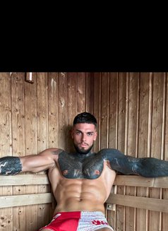 Juicyjayuk Only Fans - Male escort in Pattaya Photo 15 of 16