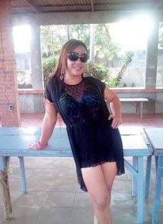 Juicylicious Sweet Ella - Transsexual escort in Manila Photo 12 of 12