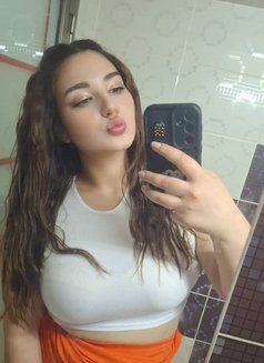 Juju Lebanese - puta in Beirut Photo 3 of 4