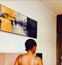 Jule - companion in Kampala