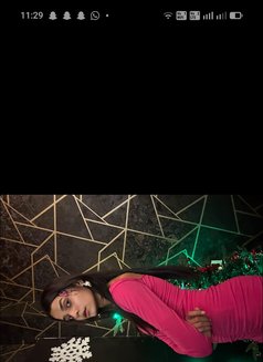 Jules - Transsexual escort in Bangalore Photo 6 of 10