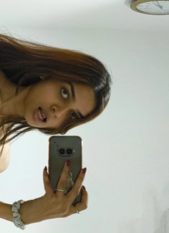 Jules - Transsexual escort in Bangalore Photo 9 of 20