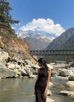 Jules - Transsexual escort in Bangalore Photo 15 of 20