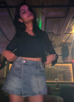 Jules - Transsexual escort in Bangalore Photo 17 of 20
