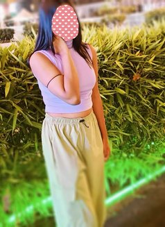 Juli(cam&meet) independent - escort in Ahmedabad Photo 2 of 3