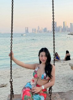 Juli big ass girl / Anal X - escort in Riyadh Photo 8 of 14