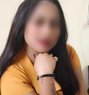 Juli Thakur Chhatarpur in Call - escort in New Delhi Photo 1 of 5