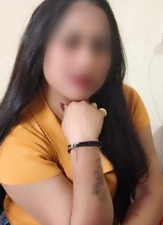 Juli Thakur Chhatarpur in Call - escort in New Delhi Photo 1 of 5