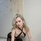 Julia 20Yo The best service - escort in Dubai Photo 2 of 10