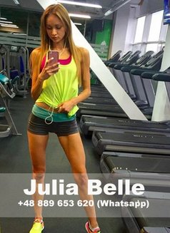 Julia Belle (outcalls in Singapore) - escort in Singapore Photo 19 of 22