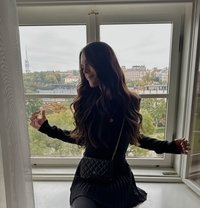 Julia - Model - puta in Doha