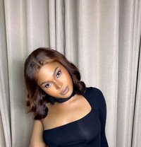 Julia - escort in Accra