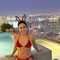 Julia Col - puta in Dubai