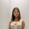 Julia deepthroat philippines - escort in Singapore Photo 2 of 5