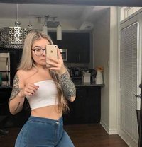 Julia Doorstep Available - escort in Hanoi
