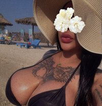 Julia - escort in Khobar Photo 22 of 22