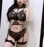 Julia - escort in Bangalore Photo 1 of 5