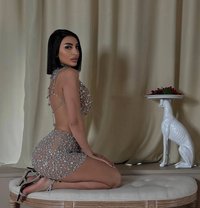Naughty Julia - Acompañantes transexual in Riyadh Photo 8 of 8