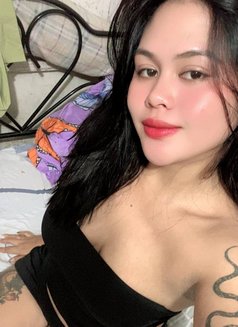 Julia - escort in Cebu City Photo 1 of 7
