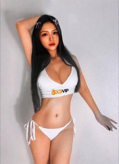 Julia Full Service - escort in Dubai Photo 7 of 12