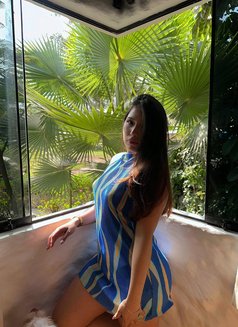 Julia Full Servicers - escort in Abu Dhabi Photo 3 of 9