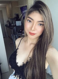 Julia Heart - puta in Manila Photo 3 of 3