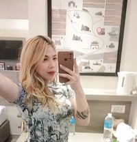Julia in Manila - escort in Manila