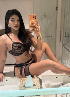 Julia 🥂 - Acompañantes transexual in Mumbai Photo 24 of 29