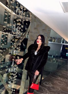 Julia Juliette - Transsexual escort in İstanbul Photo 21 of 22