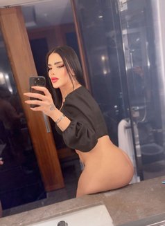 Julia Juliette - Transsexual escort in Tunis Photo 15 of 16