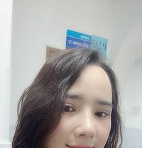 Julia Ladyboy - Transsexual escort in Dubai