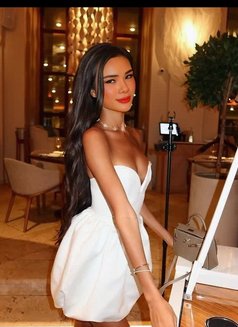 Julia Ladyboy - Transsexual escort in Dubai Photo 8 of 8