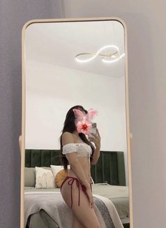 Julia Massage CIM Full Service - Masajista in Mumbai Photo 6 of 11