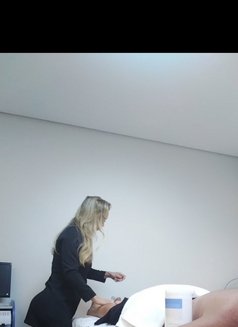 Julia Massoterapeuta - Masajista in São Paulo Photo 1 of 9