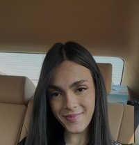 Julia Moraes - Brazilian Model 19cm - Transsexual escort in Dubai