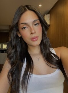 Julia Moraes - Brazilian Model - Transsexual escort in Abu Dhabi Photo 5 of 8