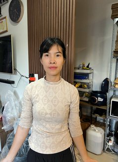 Julia New Girl Massage Full Service - masseuse in Bangkok Photo 2 of 5