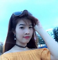 Julia New Girl Massage Full Service - masseuse in Mumbai Photo 4 of 5