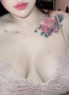 Julia Quỳnh Anh - escort in Hanoi Photo 8 of 10