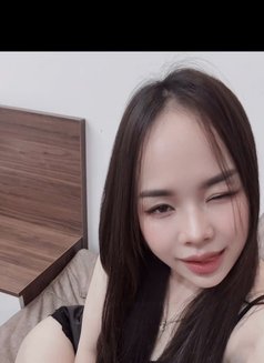 Julia Real.Slim and Perfect Body for Sex - puta in Al Manama Photo 6 of 7