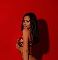 Julia - escort in Belgrade