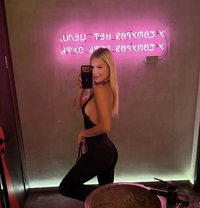 Julia - escort in Dubai