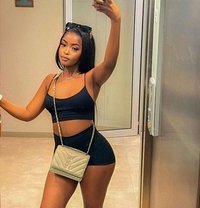 Julia - escort in Pune