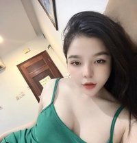 Julia Taubitz 🦋 - escort in Abu Dhabi