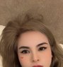 Julia - escort in Dubai Photo 1 of 9