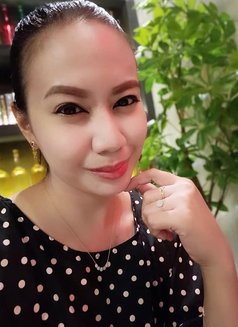 MINA- the hottest babe in town - escort in Mumbai Photo 3 of 16