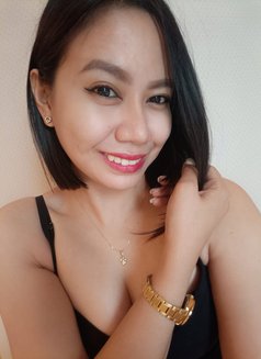 MINA- the hottest babe in town - escort in Mumbai Photo 9 of 16