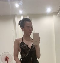 Julia - escort in Hanoi